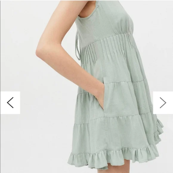 Urban Outfitters Raelynn Tie-Back Romper mint/sage green small - Picture 3 of 9